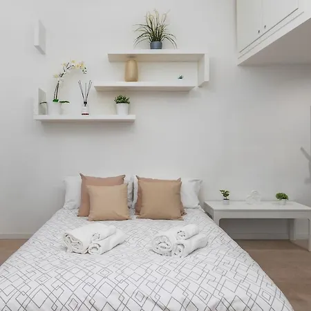 Apartment Wonderful Brera Near Moscova M2 *